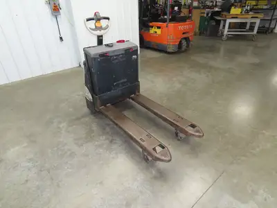 Crown WP3035-45 Electric Walkie Pallet Jack 4500 lb 45" Forks 9" Lift 24V 1765H