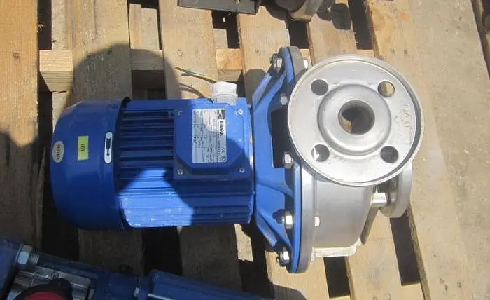 Used 3M 3M 32 200-3-06 Centrifugal Pumps California US | Machinery & Equipment #138136