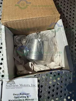 NEW STAINLESS MOTORS SA2C02N04B5T WASHDOWN DUTY MOTOR W/ LIGHTNIN SR MIXER 0.5 HP