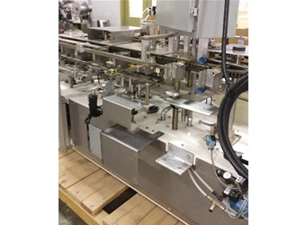Used CLYBOURN CLYBOURN CARTONER Cartoner Trisealer - Triseal Carton Former New York US | Michael Benalt Inc #1274342