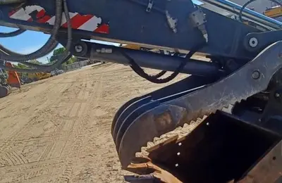 Used HYUNDAI HX235ALCR Crawler Excavators Illinois US | Mitsubishi HC Capital America #1362939