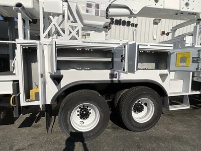 Used 2012 INTERNATIONAL 7400 Bucket (boom) trucks California US | Big Truck & Equipment #1412264