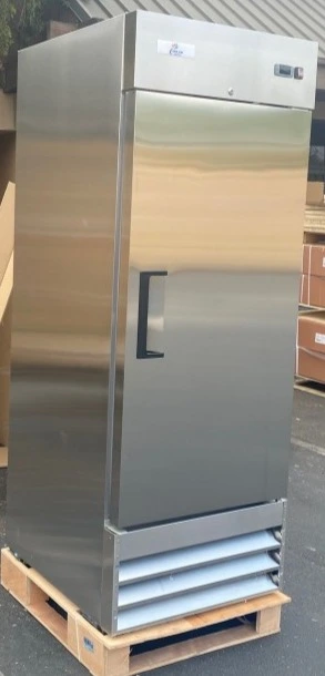 171-0173 One Door Self Contained Reach In Cooler