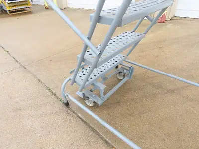 Cotterman Metal Rolling Ladder 12-Step 10'H Platform 24x7"Tread 162"H 32"W 450Lb