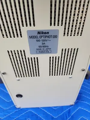 USED NIKON OPTIPHOT 200