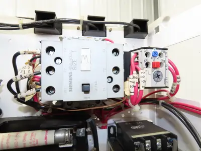 Siemens 32-89258 Combination Bucket Breaker MCC Starter Fused 600VAC 10HP 3Ph