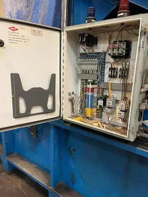 USED 2000 EXCELL EX-63