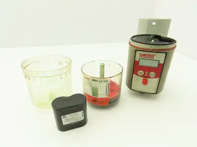 Perma PRO Multi-Point Digital Lubricator Battery Operated LV 250cc Cartridge