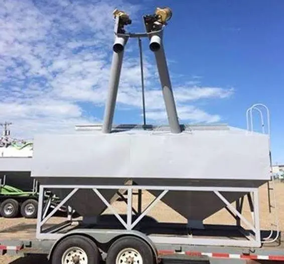 Bin, 5 Ton, Dual Compartment, Self Unloading, Auger, #A740542