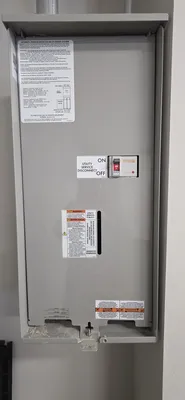 USED 2017 GENERAC RG048