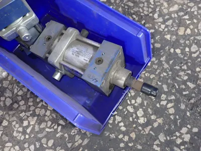 Miller Cylinders