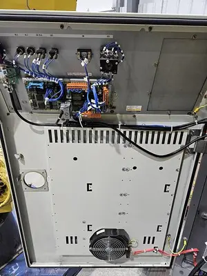 USED 2008 FANUC M-20IA