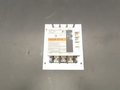 Fuji Electric SS402E-3Z-D3 Solid State Contactor Relay 240vac 50/60Hz .4A