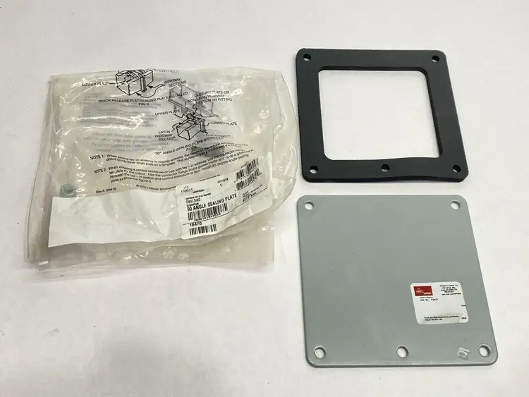 New | in-Stock Hoffman Sealing Plate Kit 90-Degree Angle Lay-in 4" X 4" 18470 Misc Electrical & Power Parts Michigan US | Maverick Industrial Sales #1402282