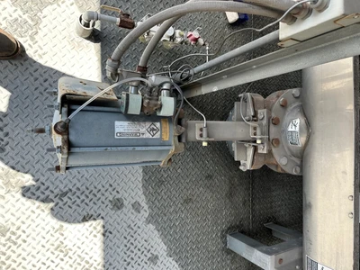 10" x 18' Thomas Screw Conveyor, Stainless 1 HP, Knife Valves