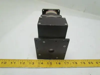 Bayside Compumotor NE34-010 S83-135-MO-S 10-1 Gearhead and stepper/servodrive.