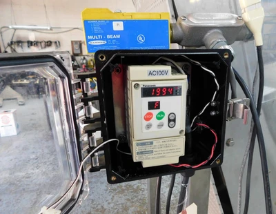 USED KISS PACKAGING ELEVATOR ELEVATOR