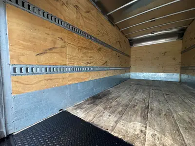 Used 2024 ISUZU NPR HD Box trucks Florida US | Truck and Van Outlet #1509131