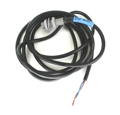 USED KEYENCE EV-112F