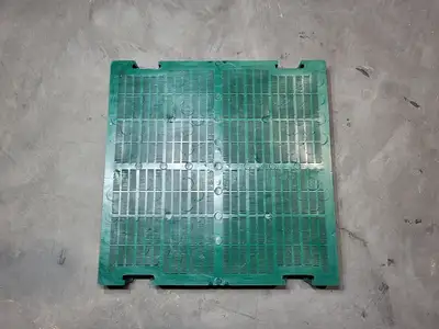 Crate Panel, M0.5X8.8, 305X305X30, HFFLAT