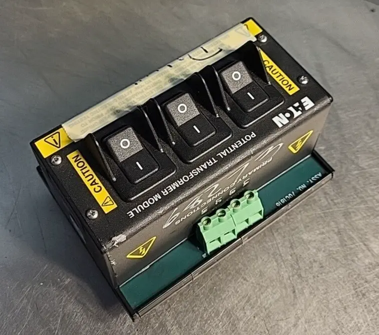 Eaton 70C1817H01 Potential Transformer Module 6D32438G01 (BIN1.1.1)