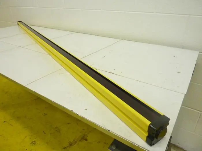 Used BANNER ENGINEERING MSXLHDE7212Y Light Curtains & Grids Michigan US | Ideal Machinery #693466