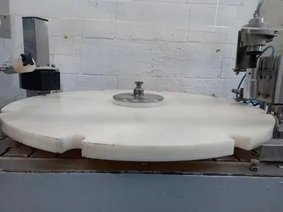 Stainless steel monoblock for liquids
