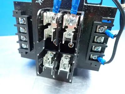 New | in-Stock CUTLERHAMMER C0300E4MXXES Transformers | HGR 24 #736795