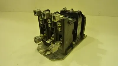 USED ALLEN BRADLEY 500-COD930 SER A