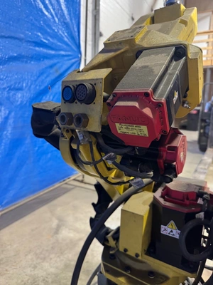 2007 FANUC M6iB/2HS 6 Axis Robots | K.B. Industries LLC (11)