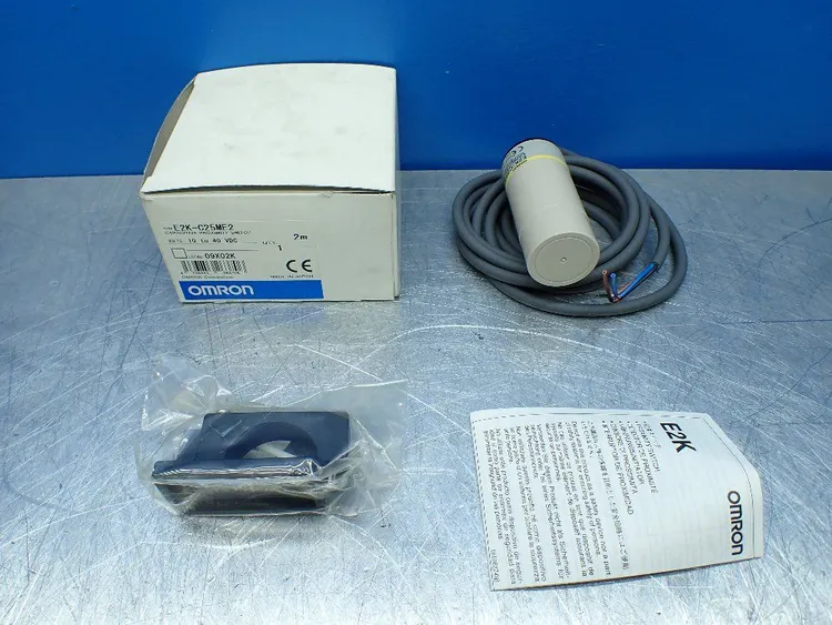New | in-Stock OMRON E2KC25ME2 Sensors | HGR 24 #754034