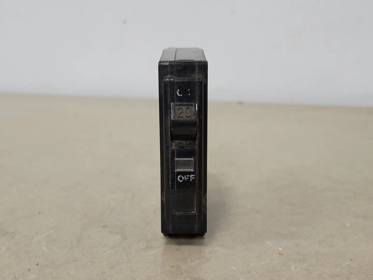 USED SQUARE D QO120