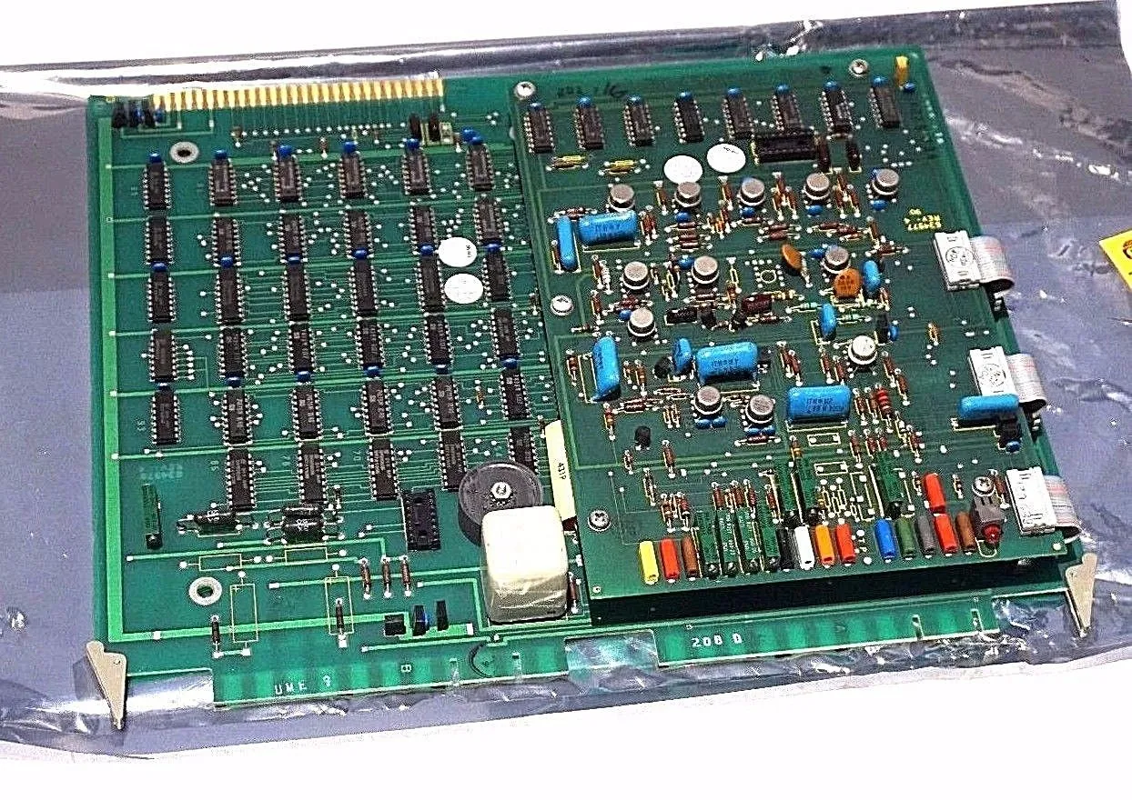 USED ALLEN BRADLEY 634978-9004 PC BOARD ASSEMBLY 6349789004