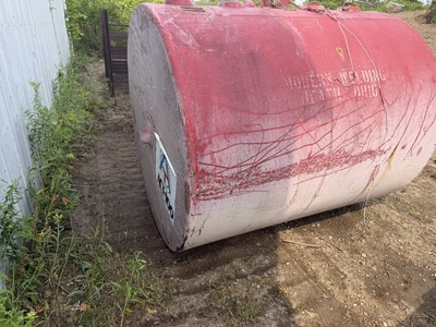 Used _UNKNOWN_ _UNKNOWN_ Stationary Fuel Tanks Michigan US | Miedema Asset Management Group #1372348