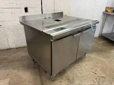 Used Franke Used Franke 44"x 36.5" Stainless Steel Drink Station Cabinet Counter Underbar Equipment Illinois US | Falcon Restaurant Supply #1375116