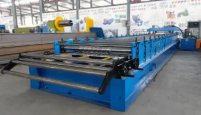 Corrugated Wave Panel Metal Wall and Roof Roll Forming Machine in Hebei, China