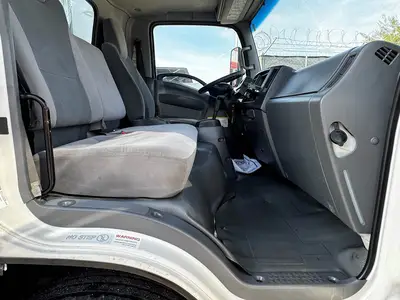 Used 2017 ISUZU NPR XD Reefer Trucks Florida US | Truck and Van Outlet #1509162
