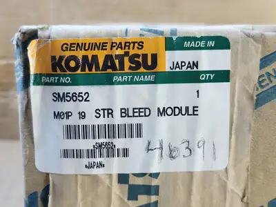 NEW KOMATSU SM5652