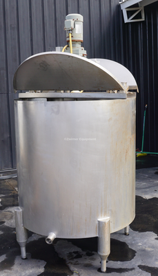 350 GALLON STAINLESS STEEL SINGLE SHELL TANK