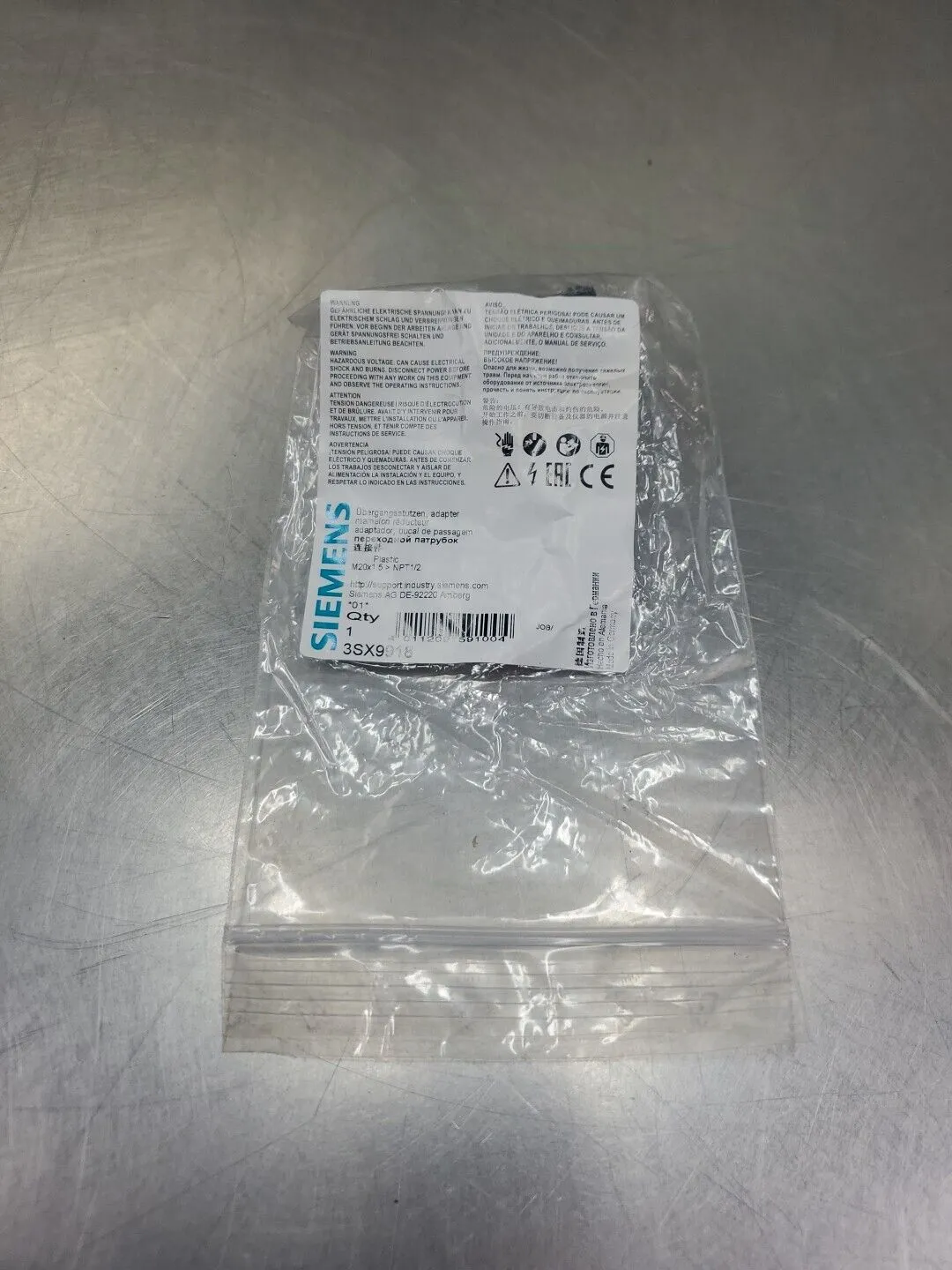 SIEMENS 3SX9918 Reduction Adaptor, M20x1.5 NPT1/2. 5E-21
