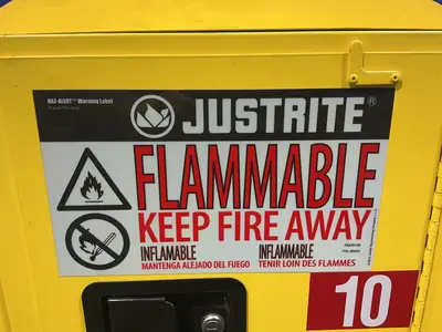 Used JUSTRITE 890420 Cabinets Ohio US | HGR 24 #1460147