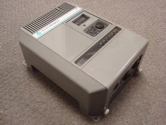 Allen Bradley 1/2 HP 1331-AAF05 Adjustable AC Drive Used