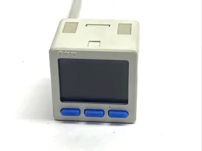 Used SMC ISE20B-L Pressure Transmitters Michigan US | Maverick Industrial Sales #1391458