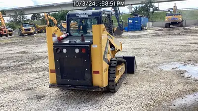 Used 2022 MANITOU 1350RT Compact Track Loaders Texas US | National Equipment Dealers #1422802