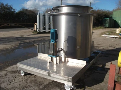 1,100 L S/S Electrically Heated Jacketed Cooker Tank