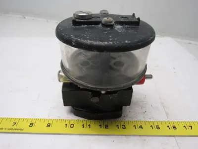 Watts L50-06R In-Line Injection Lubricator 3/4" Ports 10 oz. Reservoir