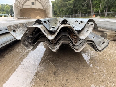 Used 13’6” GUARDRAIL - 10 PIECES. SELLER WILL LOAD. MUNICIPALITY OWNED. _UNKNOWN_ Guard Rails Michigan US | Miedema Asset Management Group #1410852
