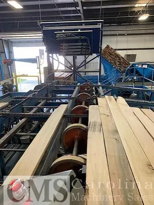 USED NEW VENTURE MFG GANG RIP SAW WITH MOVING BLADES