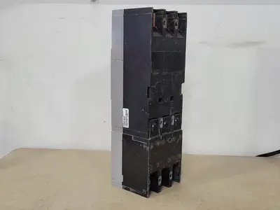USED SIEMENS CFD63B200