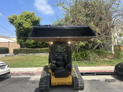 Used 2019 CATERPILLAR 239D3 Compact Track Loaders California US | Lillo Machinery #1403786